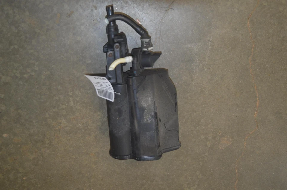 BMW 328I GT F34 2014-2016 2,0 L evaporador de combustible bote de vapor de carbón OEM Foto 1 de 3