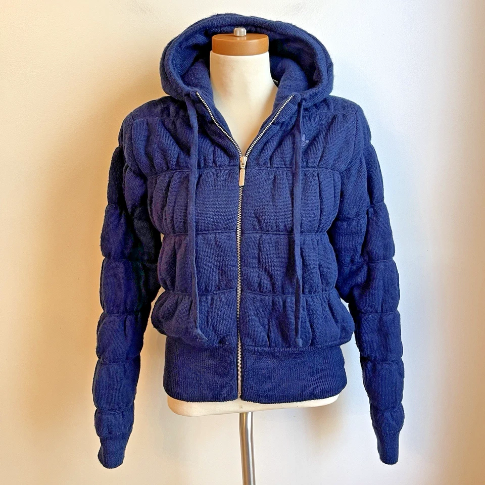 阿迪达斯Originals女式羊毛混纺针织夹克连帽连帽衫海军蓝保暖小号 — 第 1/4 张图片