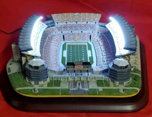Danbury Mint DELUXE Heinz Field PITTSBURGH STEELERS stadium Lighted replica - Picture 1 of 24