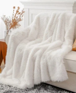 BATTILO LIFESTYLE FAUX FUR MINK  THROW WHITE 60 IN X 80 IN  SOFT CHRISTMAS GIFT - Picture 1 of 2