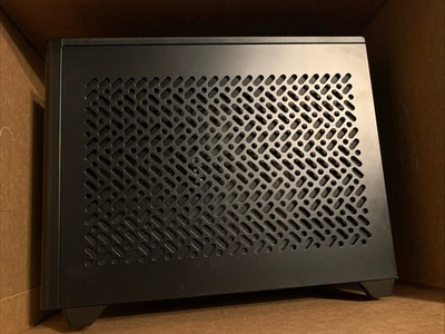 Cooler Master NR200P V2 Mini-ITX 18L PC Case NR200PV2-KCNN-S00 - Image 1 of 4