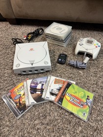 Sega Dreamcast console bundle With 4 Games Plus Extras