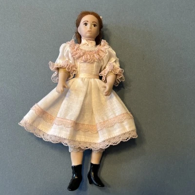 独一无二复古年轻奥本青少年女孩娃娃 ~ 可放置 ~ 迷你娃娃屋 5 英寸 — 第 1/4 张图片