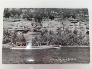 Kuh in der Milchflasche Lower Dells, Wisconsin USA Postkarten Vintage PC S/W RPPC - Bild 1 von 2