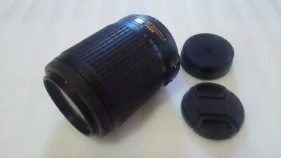 Nikon AF-S Nikkor 55-200mm f/4-5.6 G ED VR Lens [excellent] #35109108364 - Image 1 of 4