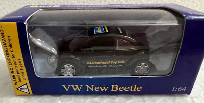 Revell Modello Di Veicolo 1:64, VW New Beetle, Modello Da Fiera Nuovo In OVP - Immagine 1 di 3