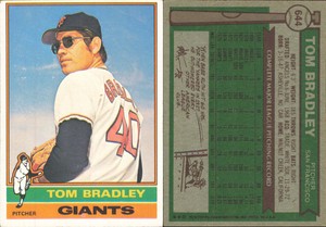 1976 Topps #644 Tom Bradley - - Excellent
