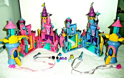 2 RARE VTG 1995 TRENDMASTERS COSMETIC STARCASTELS KEYS WEDDING FIGURES PRINCESS - Image 1 of 4