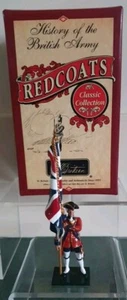 W.BRITAIN 43099 ENSIGN BRITISH 1st FOOT GUARDS 1755 54mm METAL SOLDIER MIB VGC - Picture 1 of 17