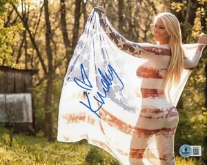 SO HOT!!! Kindly Myers USA Autographed Signed SEXY 8x10 Photo Beckettt BAS - Picture 1 of 1