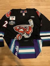 Game Worn Bell 2005 Shreveport-Bossier Mudbugs CHL Minor League Hockey Jersey 54