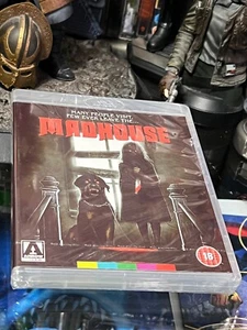 MADHOUSE DUAL FORMAT BLU-RAY/DVD Ovidio Assonitis, ARROW VIDEO! ALL REGION! NEW! - Picture 1 of 5