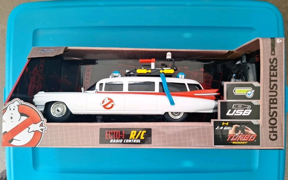 Vehículo de juguete Ecto-1 con control remoto Ghostbusters - Jada Toys; Hollywood Rides Foto 1 de 4