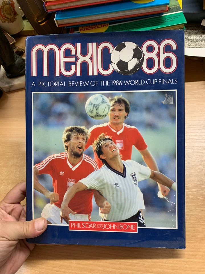 1986 "MEXICO 86" WORLD CUP REVIEW FOOTBALL SOCCER 1.4kg HARDBACK BOOK (P8) - Image 1 of 4