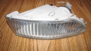 TOYOTA AVALON FOG LIGHT RH 2003 2004 OEM PASSENGER - Picture 1 of 3