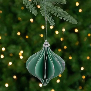 Northlight 4.25" Cebolla Verde Brillante Adorno de Navidad - Imagen 1 de 6