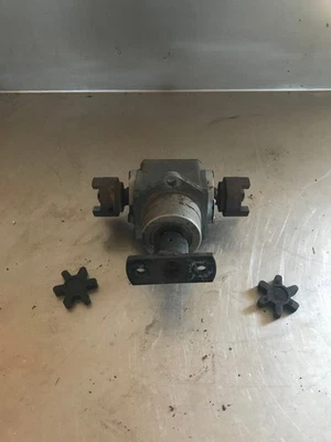 Caja de engranajes Woods Mow N Machine 1860 T #70247 Peerless 1000 007 7343 1048 Foto 1 de 4