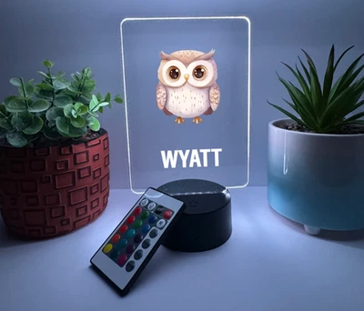 Lindo búho impreso UV, personalizado GRATIS, lámpara LED para animales, apto para niños Foto 1 de 4
