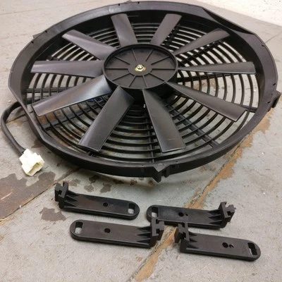 1970 Chevrolet G10 Van 14 Inch Performance Radiator Fan slim ultra cooling Foto 1 de 4