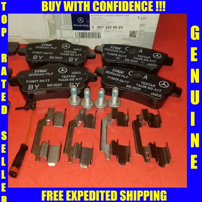 Juego de pastillas de freno traseras Mercedes-Benz 2012-16 con sensor genuino GL450 ML350 GLA45 Foto 1 de 4