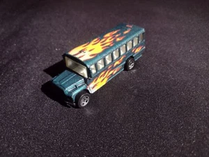 1997 Hot Wheels #538 Heat Fleet Series 2/4 SCHOOL BUS Green w/5 Spoke Malaysia - Picture 1 of 7