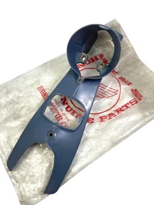Funda Faro Honda CA100 CA102 C100 C102 C105 Azul Nos Defecto 61301-001-812 - Imagen 1 de 23