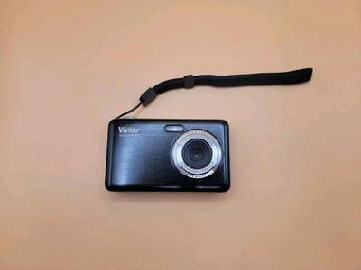 Vivitar - Vivicam F027 - Digital Camera - Image 1 of 4