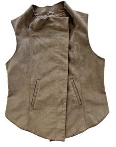 BCBG Maxazria Vest, Faux Suede, Taupe, Asymmetric Button Closure, Size L - Picture 1 of 12