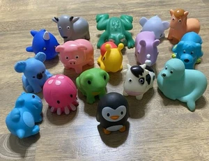 16 Rubber Bath Toy Lot Farm & Sea Animals - Picture 1 of 6
