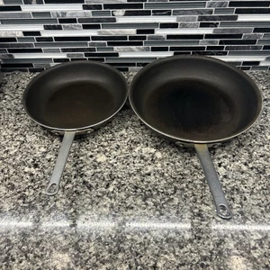 Pro-hg Commercial Grade Vollrath Skillet Non Stick USA Lot Of 2 - Picture 1 of 10
