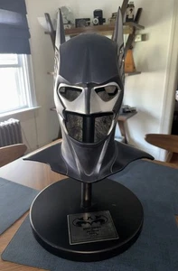 RARO Hollywood Collectors Gallery Batman & Robin Sonar Capucha Prop Réplica 183/750 - Imagen 1 de 7