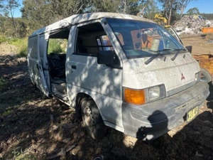 1999 Mitsubishi Express 2.4L ECU 4G64 Van Manual/Auto 97-00 #B328 - Picture 1 of 12