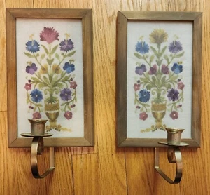 Apliques de velas de pared vintage de latón y flores bordadas crewel (par) de 1 pie de alto - Imagen 1 de 3
