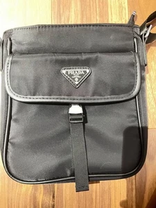 Schultertasche PRADA schwarz - Bild 1 von 4