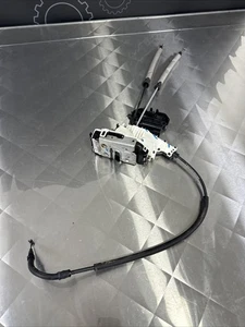 14-21 JEEP CHEROKEE ACTUADOR DE CIERRE DE PUERTA LATERAL DERECHO PASAJERO TRASERO, OEM - Imagen 1 de 4