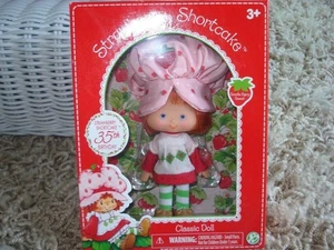STRAWBERRY SHORTCAKE 35TH BIRTHDAY Classic Doll - Picture 1 of 9
