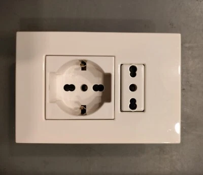 SCHUKO MAGIC BTICINO 5440/3 SOCKET STOCK IVORY PLATE COMPATIBLE SOCKET HOLDER