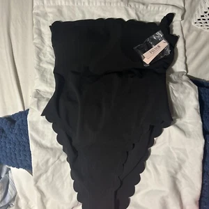 Victoria’s Secret Swim 2024 Collection New Lg. Black One Piece - Picture 1 of 4