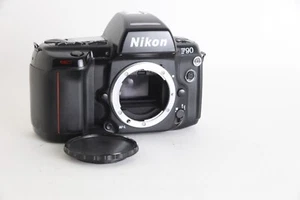 Nikon F90 Electric Drive 35mm SLR Film Camera Body TESTED - Picture 1 of 12
