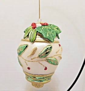 Fitz and Floyd Winter Wonderland 19/1578 Ornament 2004 w/original box - Picture 1 of 10