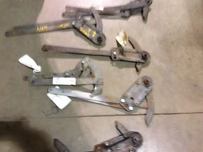 VW DASHER  AUDI FOX  WINDOW REGULATORS   75-81 ?  - Image 1 of 4