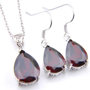 Water Drop Shaped 2 pcs 1 Lot Fire Red Garnet Gems Silver Woman Pendant Earrings - Picture 1 of 7