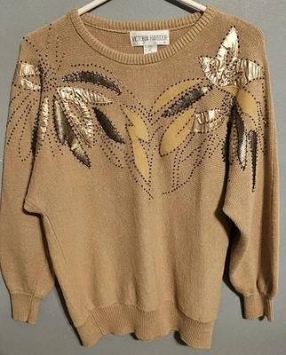 复古 90 年代 Era Victoria Harbour 毛衣米色,装饰。 西装 M 码 — 第 1/4 张图片