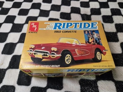 AMT Riptide TV Series 1960 Corvette Model Kit#6621 1/25 Scale New In Orignal Box - Image 1 of 4