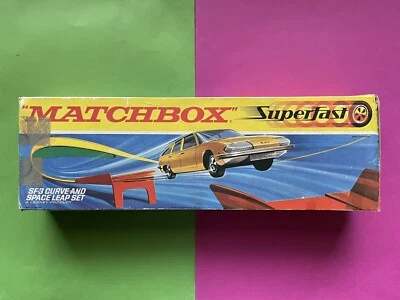 MATCHBOX Superfast LOOP Set SF3 Box Auto RENNBAHN + OVP Space Leap Race 50 60 70 - Bild 1 von 4