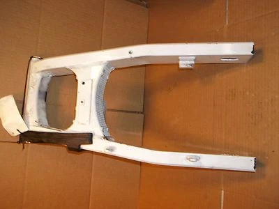 SUZUKI SV650 SWINGARM 61000-17G40-YAP SV 650 2006 nm - Image 1 of 3