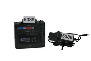 Sony GV-D200E - Grabadora Digital8 y Hi8 y Video8 | Reproductor portátil - Imagen 1 de 2