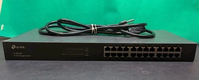TP-Link 24-Port Gigabit Switch - TL-SG1024 - No rack ears - TESTED - Image 1 of 4