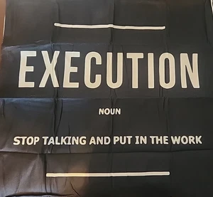 Funda de Almohada Decorativa 18" x 18" "Ejecución: Deja de Hablar y Ponla" NUEVA - Imagen 1 de 2