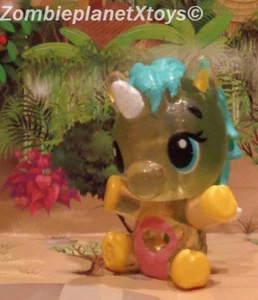 HATCHIMALS COLLEGGTIBLES FIGURE UNIKEET YELLOW GREEN BLUE MANE UNIKEETS UNICORN - Bild 1 von 3